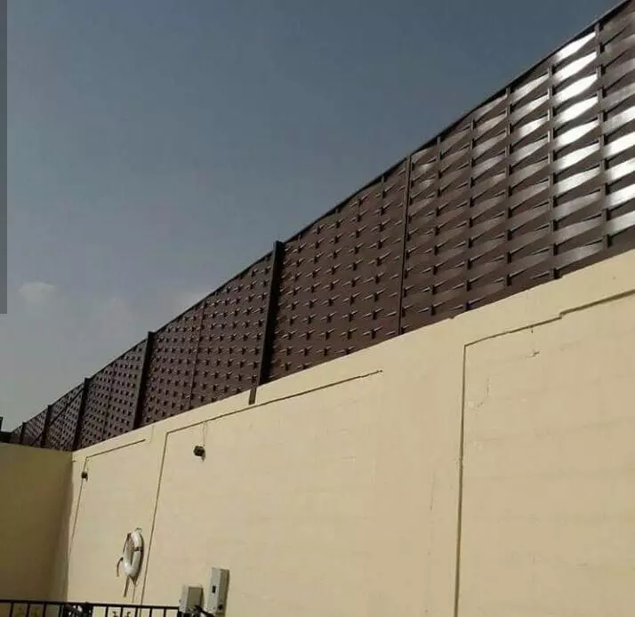 تركيب سواتر احواش شرائح بلاستيك بالباحة