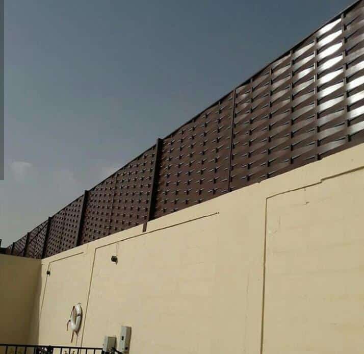 سواتر البيوت توفر حماية وخصوصية وأناقة للمنزل في الرياض