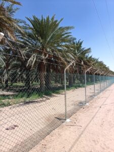 تسوير مزارع بمواصفات حديثة في جيزان