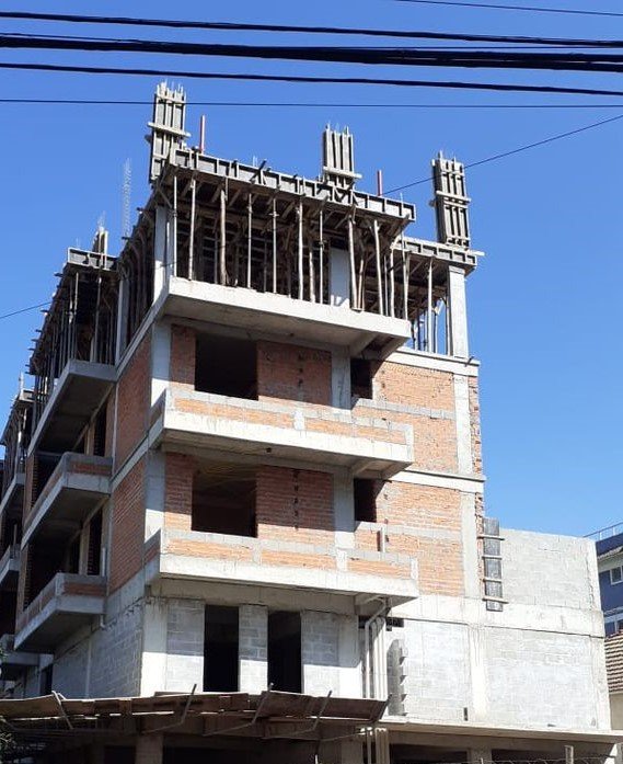 أعمال تشطيب مبنى سكني ضمن مشروع مقاول بناء محترف