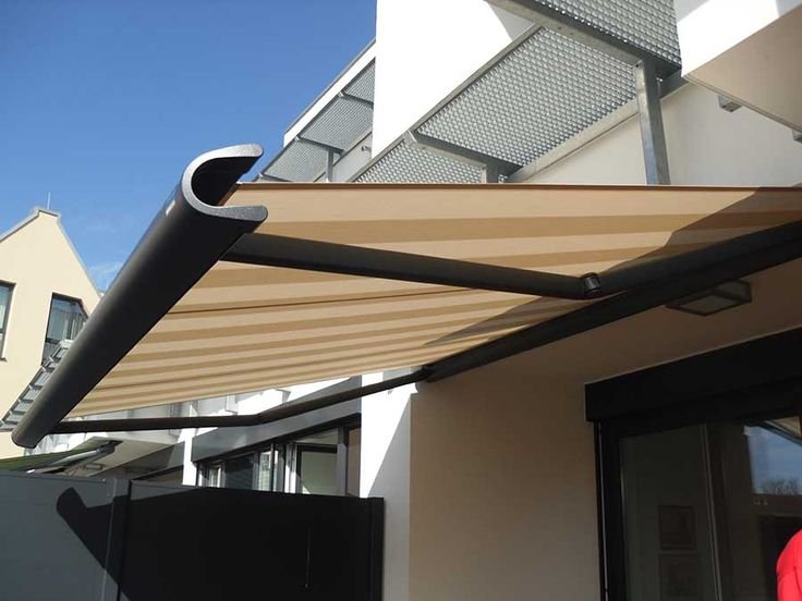 مظلات سيارات متحركة كهربائية بتصاميم حديثة